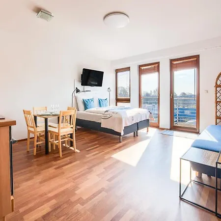 Tarasy -studio 12, Centrum Mielna, 200 M Do Plazy, Parking Lejlighed